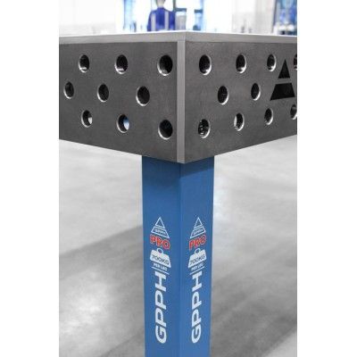 Table de soudage PRO Grille - 100x100mm, Système - Φ28, Taille - 1500x1480mm Table de soudage PRO Grille - 100x100mm, Système - Φ28, Taille - 1500x1480mm