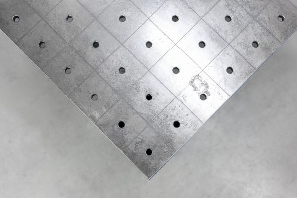 [OUTLET] Welding Table PRO 1000x1000 mm – system φ16, 100x100mm grid