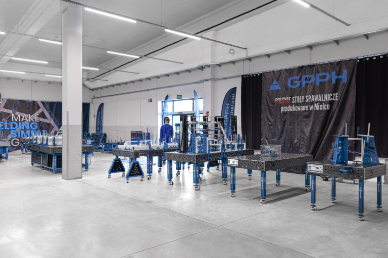 Parte del showroom de GPPH en Mielec