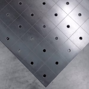 [OUTLET] Stół Spawalniczy PLUS 1500x1480 mm – system φ16, siatka 100x100mm