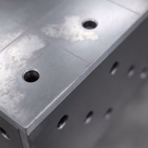 [OUTLET] Stół Spawalniczy PLUS 1500x1480 mm – system φ16, siatka 100x100mm