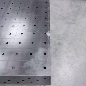 [OUTLET] Stół Spawalniczy ECO 1500x1480 mm – system φ16, siatka 100x100mm