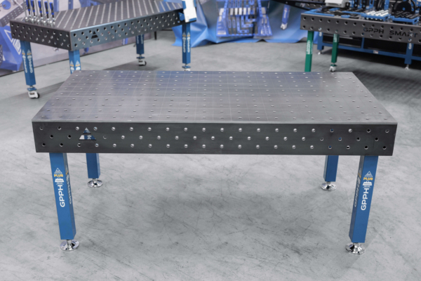 [OUTLET] Schweißtisch PLUS 2000 x 1000 mm – System φ16, Gitter 100 x 100 mm