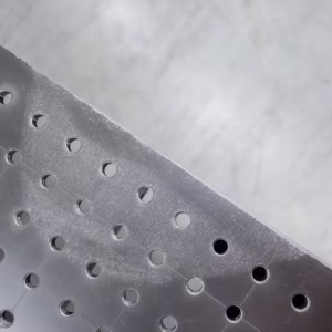 [OUTLET] Schweißtisch PRO 2000x1000 mm – System φ16, Gitter 50x50 mm