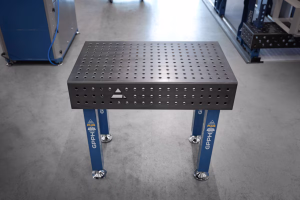 [OUTLET] Stół Spawalniczy PLUS Siatka - 50x50mm, System - Φ16, Rozmiar - 1000x600mm, Nogi - Na kołach