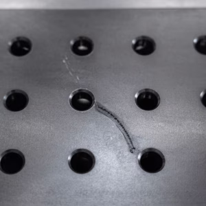 [OUTLET] Stół Spawalniczy PLUS Siatka - 50x50mm, System - Φ16, Rozmiar - 1000x600mm, Nogi - Na kołach