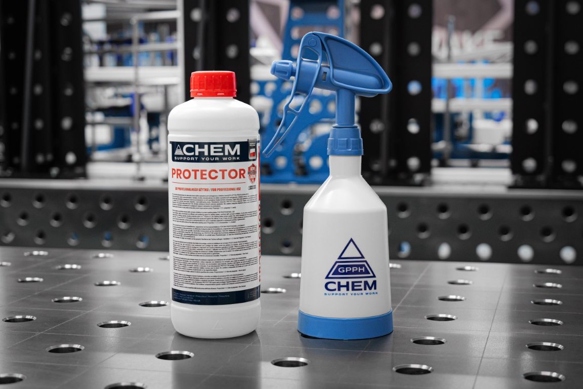 Chemický přípravek GPPH CHEM se rozprašovačem