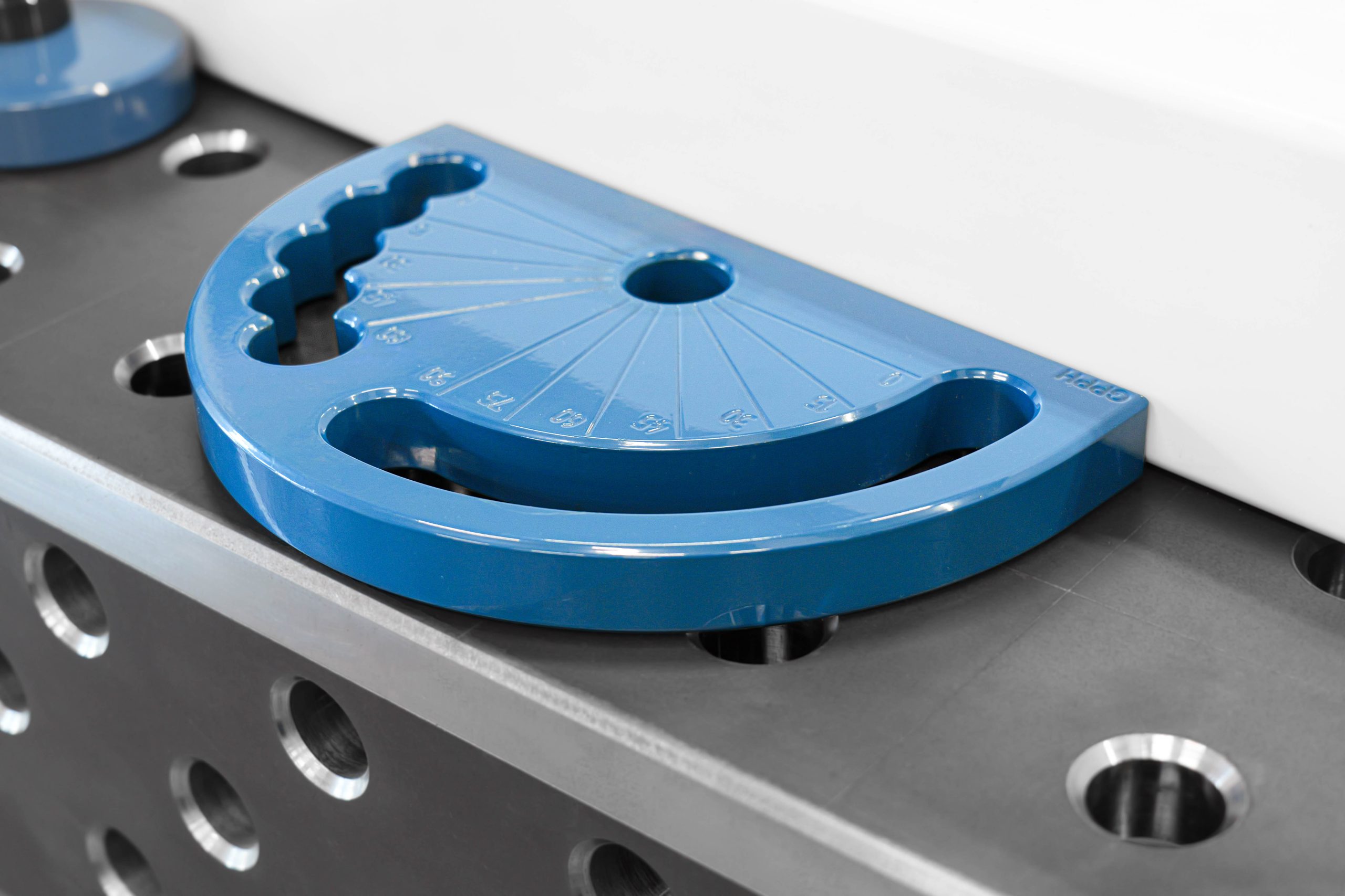 Rapporteur, Système - Φ28, Série - EXPERT