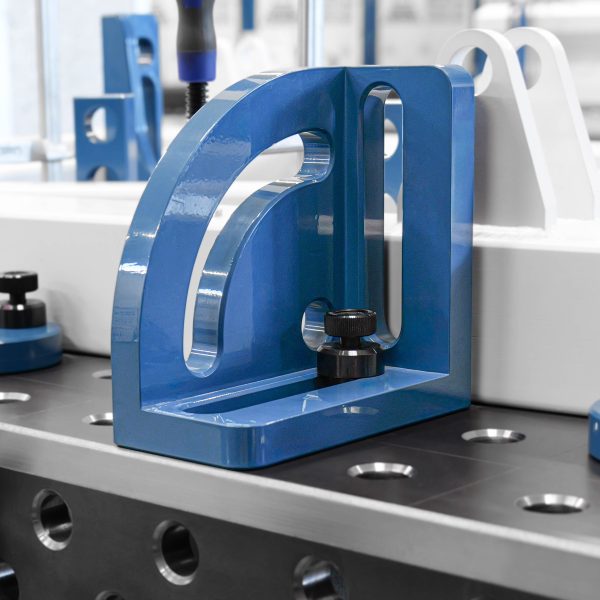 Angle bracket 200x200mm, System - Φ28, Series - EXPERT