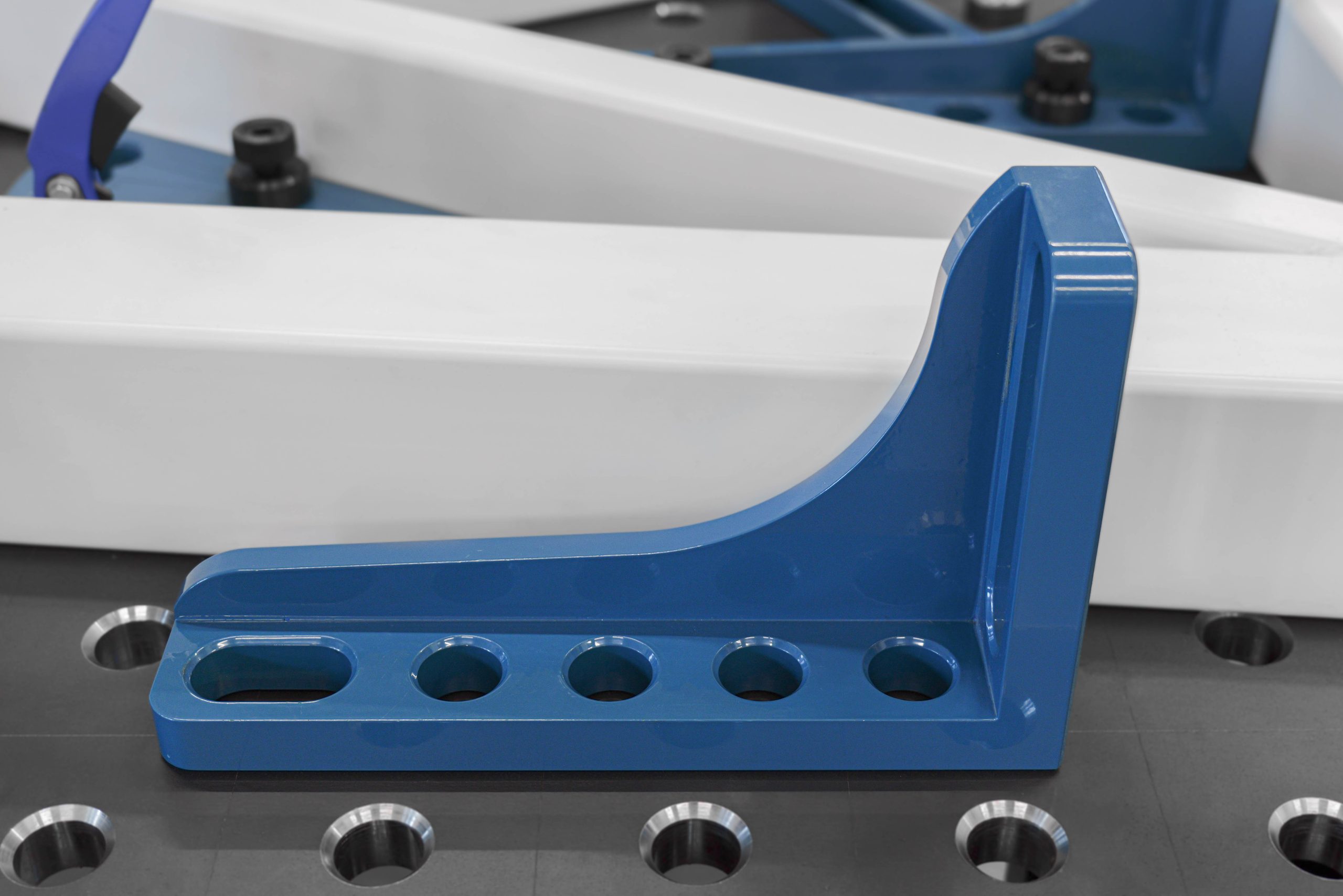 Ángulo 300 x 190 mm, sistema - Φ28, serie - EXPERT