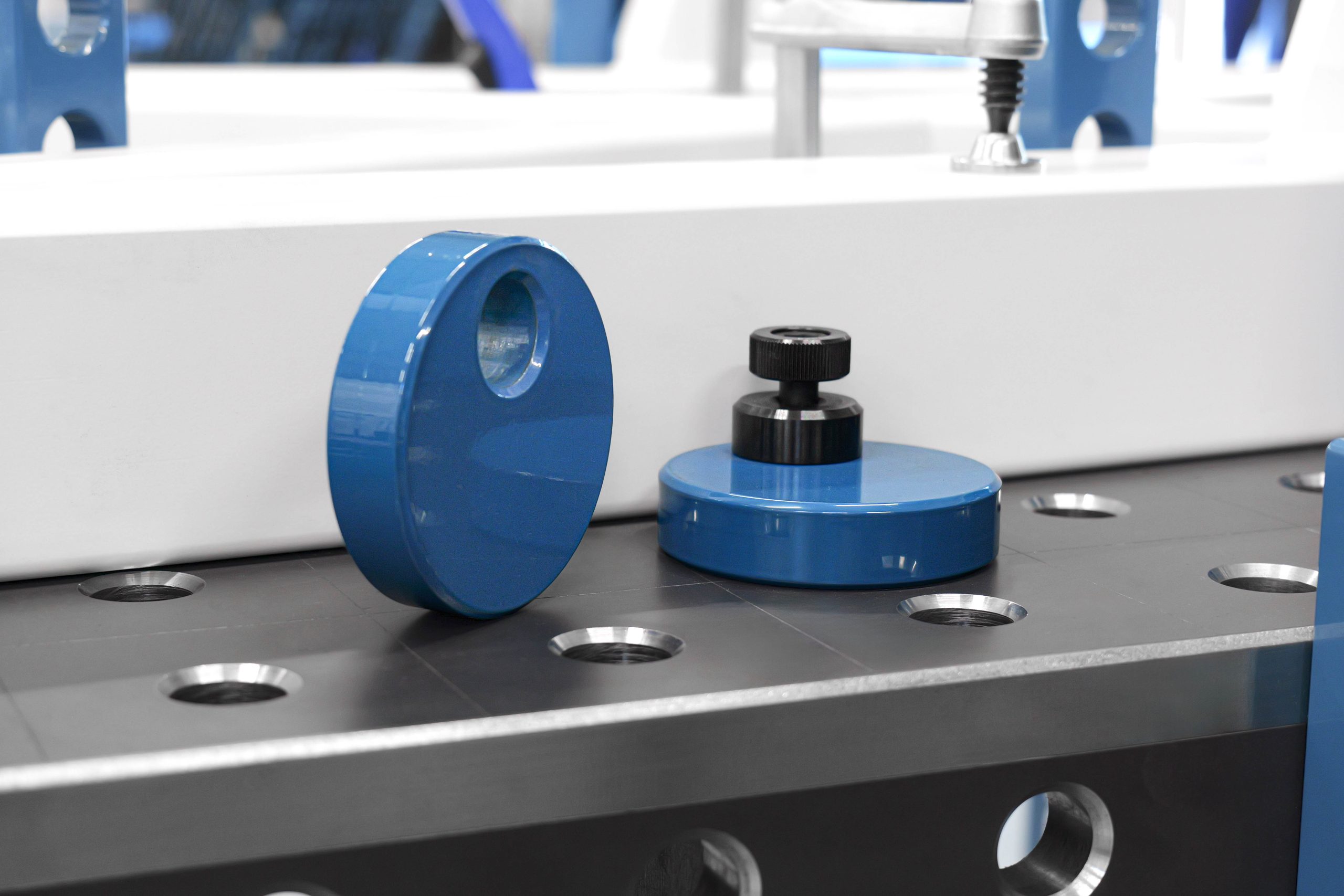 Eccentric stop φ100, System - Φ28, Series - EXPERT