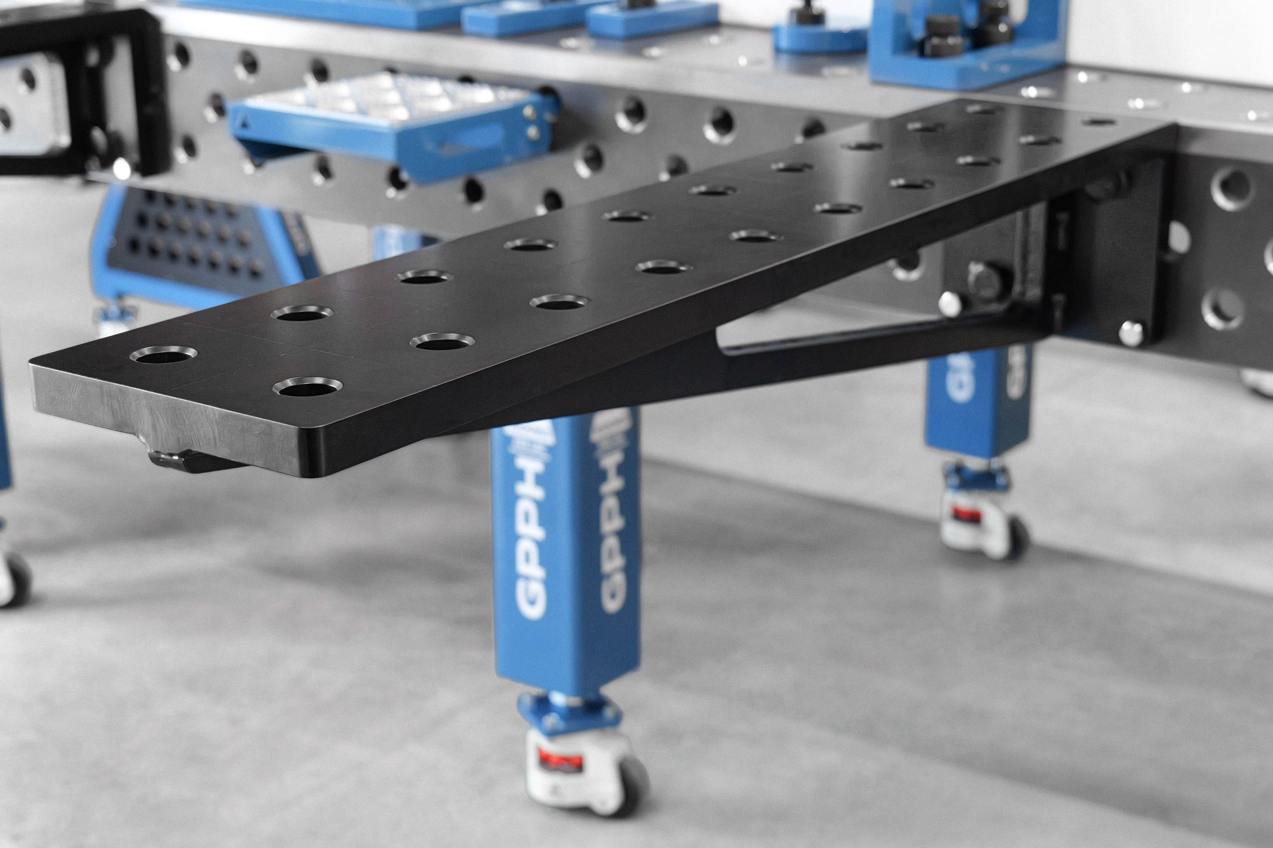 Extensie 1000x200mm, Plasă - 100x100mm, Sistem - Φ28, Serie - EXPERT