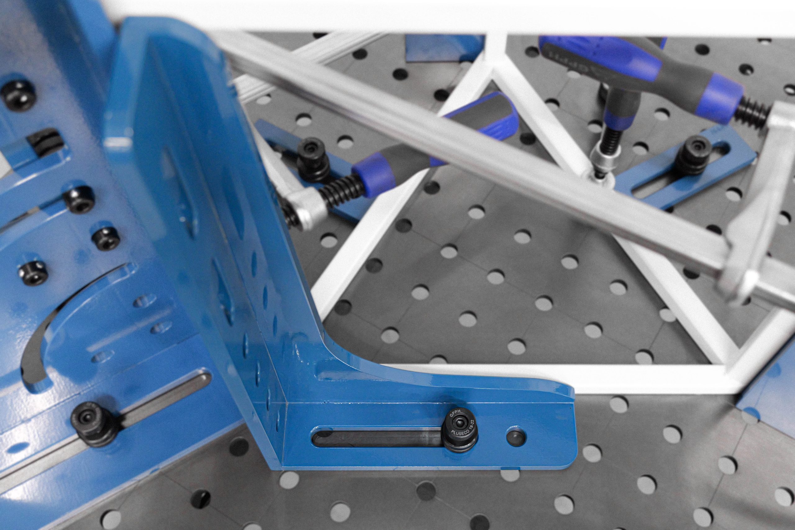 Angle bracket 450x250mm, System - fi16, Series - PLUS