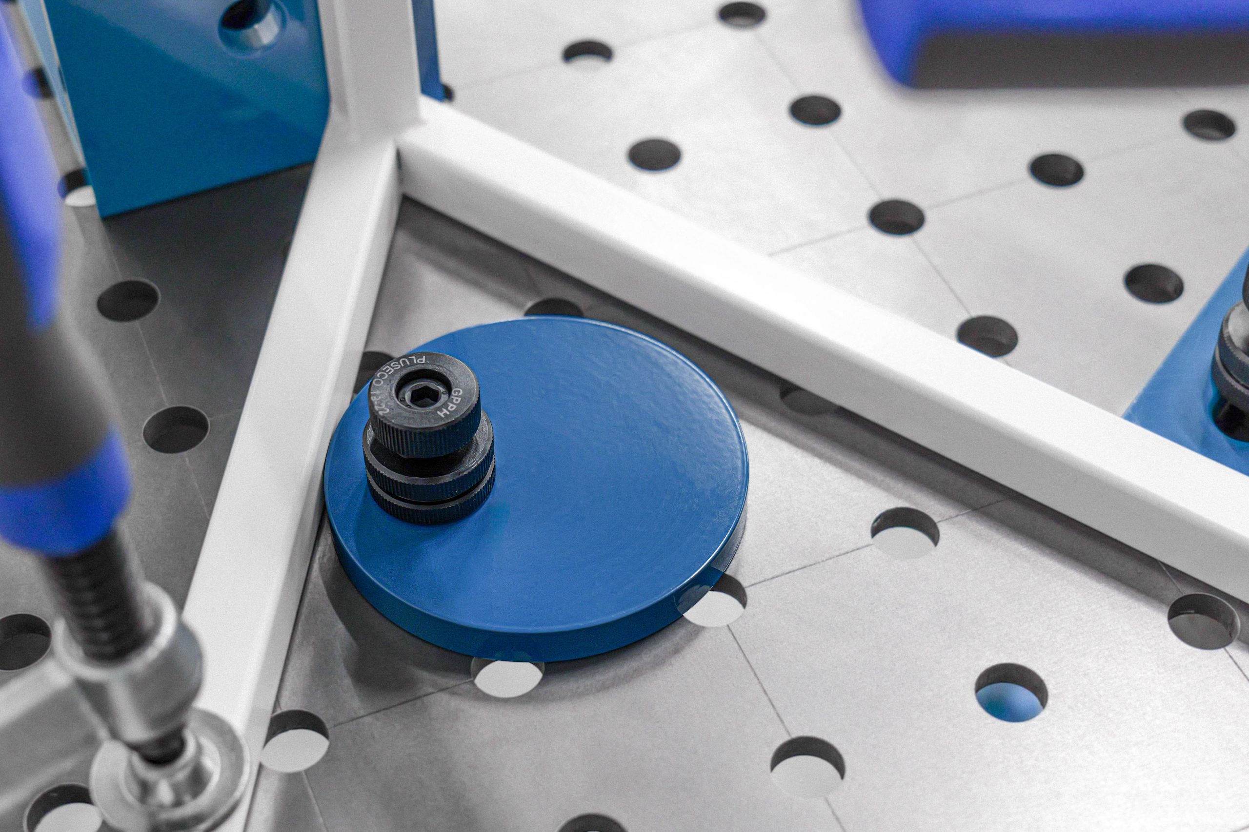 Eccentric stop φ100, System - fi16, Series - PLUS