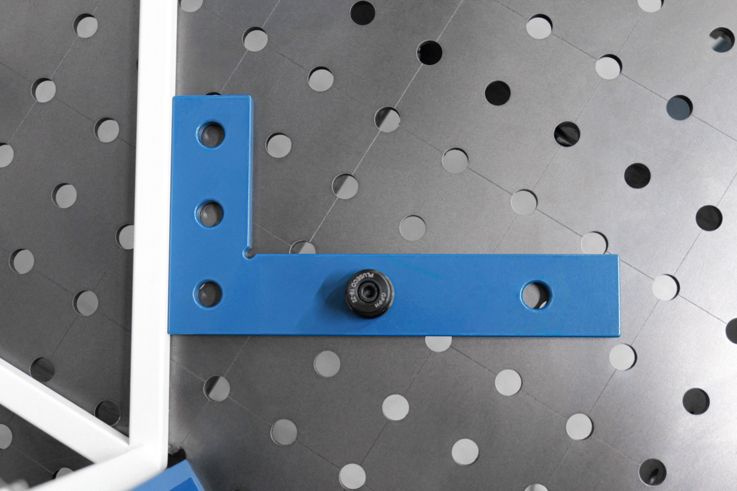 Ploché pravítko 275×150 mm, Systém – fi16 mm, Séria – PLUS