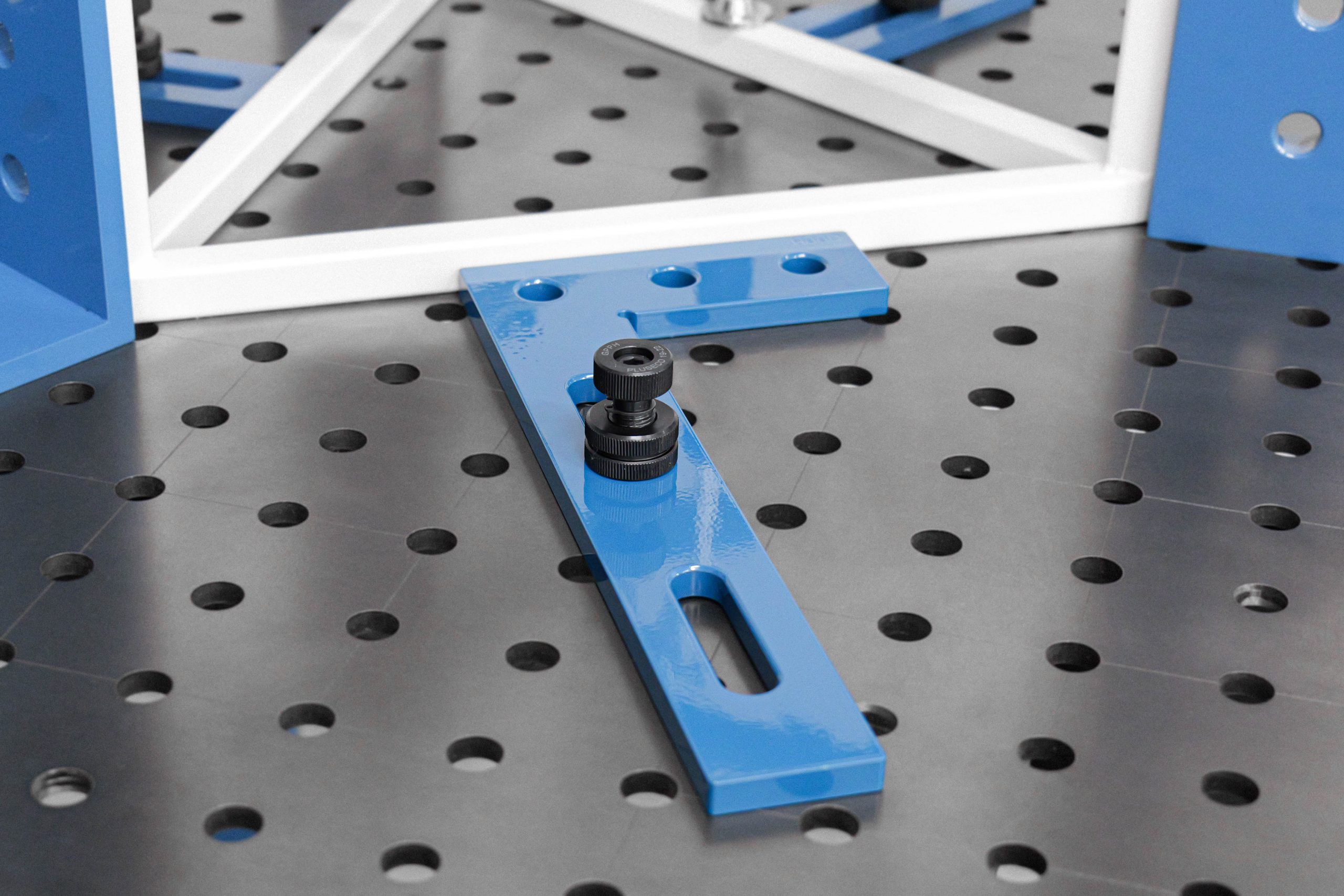 Escuadra plana 320x150mm, Sistema - fi16 mm, Serie - PLUS